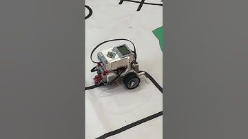 EV3 LEGO Line Following Robot #lego #robotics