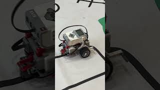 EV3 LEGO Line Following Robot #lego #robotics