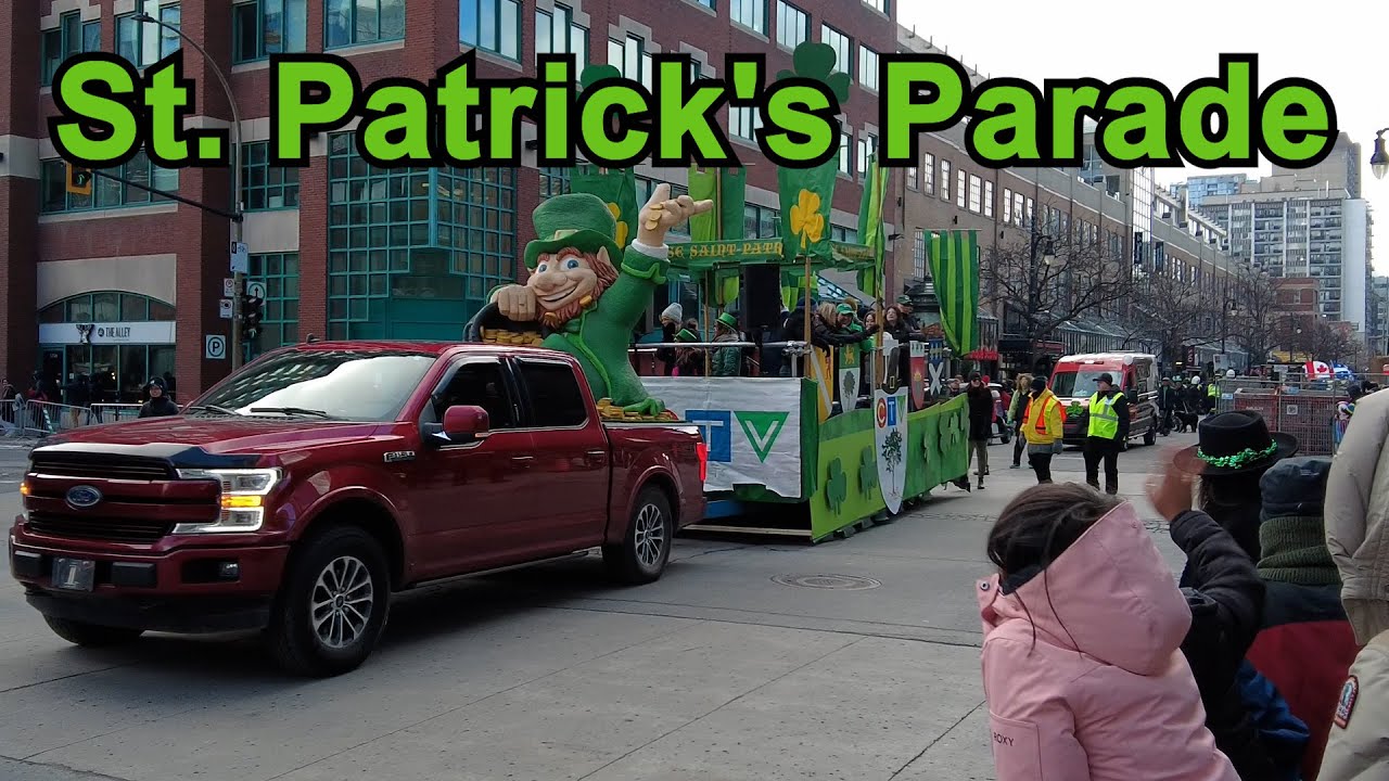 St Patrick's Parade at Montreal Canada ! Full tour