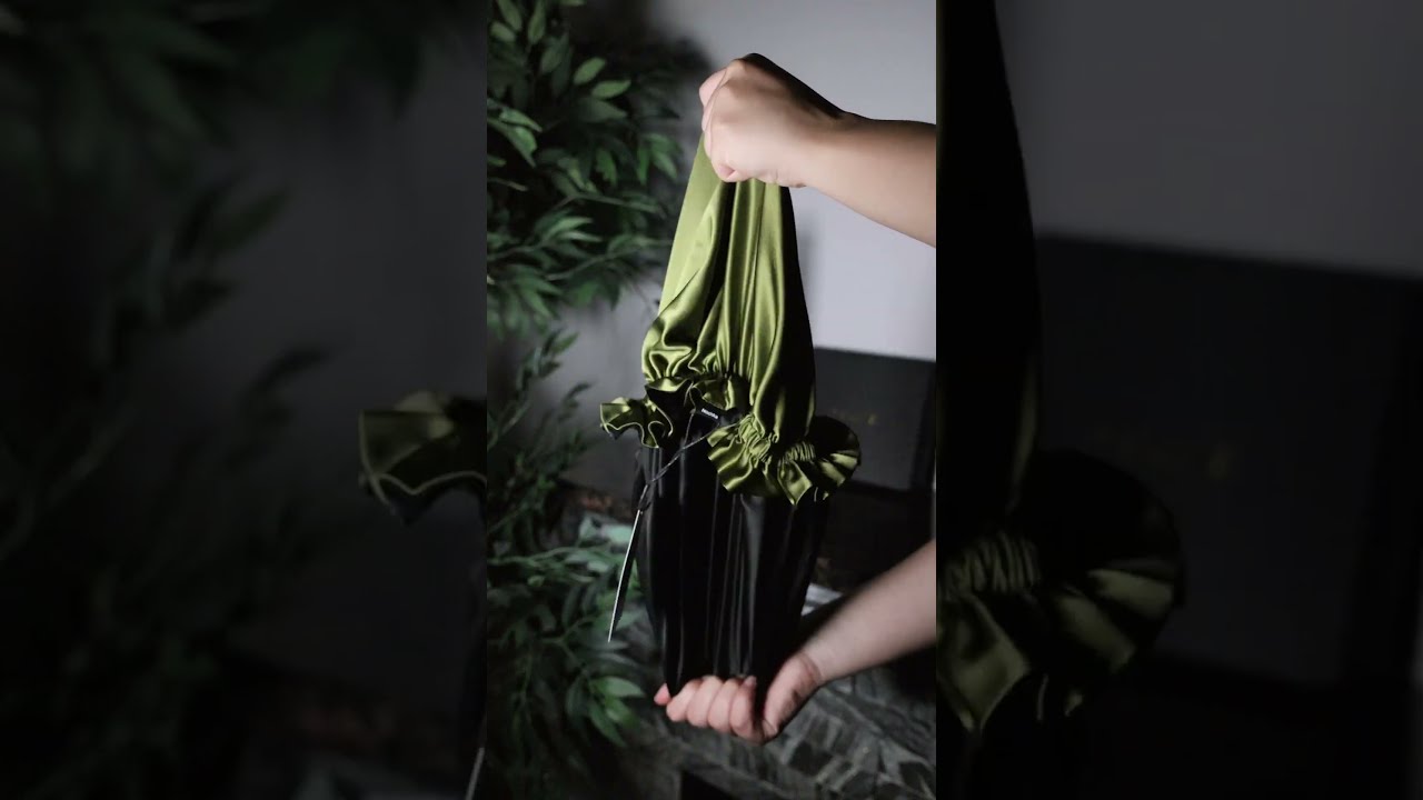 100% Silk Bonnet Olive & Black Reversible 