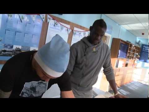 TEVEZ TEACHES BALOTELLI | Advent Calendar | December 9