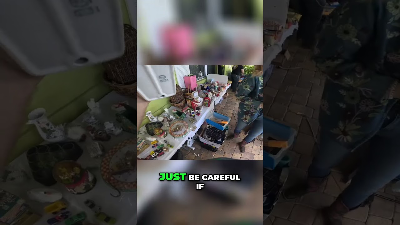 Vintage finds! Are these old poi fish baking molds? What even *are* these things?! 