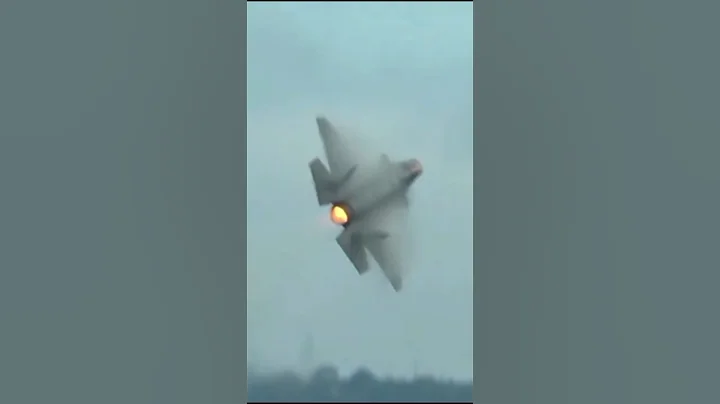 Extreme Maneuvers of the F-35 Lightning: Pilot Skills or Pure Genius? #military #aviation #airshow