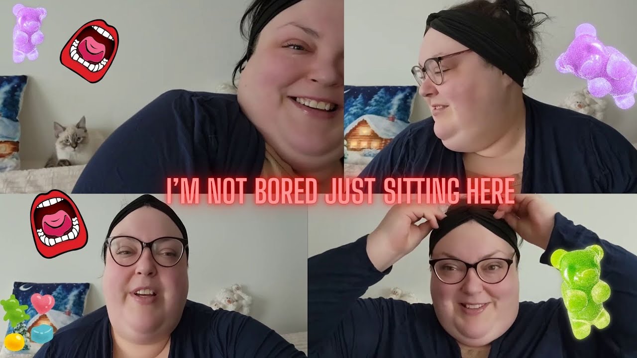 Красавица-гурманка пнула кошку. Извините, я похлопала кошку. Ей не скучно, но сейчас ей нужно рас...