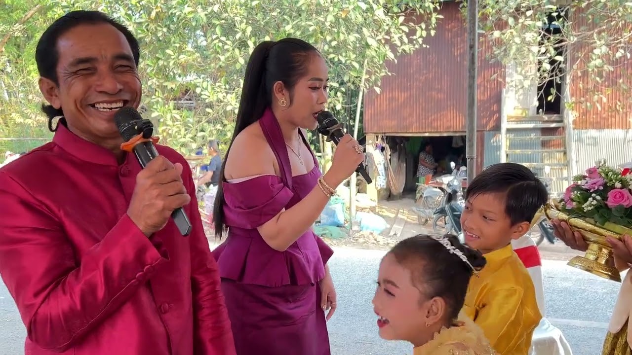 👉រាំបើករបងរមាស របងដំរី ជូនកូនប្រុសស្រី លោកមេបា។ 👉ដោយក្រុមភ្លេងប្រពៃណី វីឆៃ ស្រីពៅ