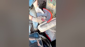 Bí mật đằng sau lưỡi rừu sắc bén