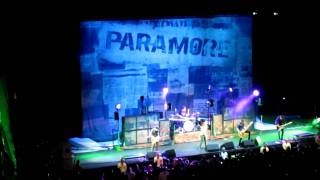 Paramore "Decode" (LIVE, HD) Irvine, CA 7.31.09