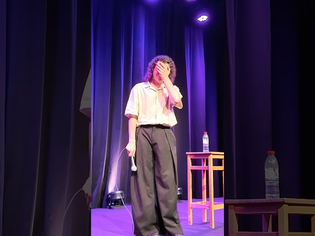 Elle me drague en plein spectacle 🥲