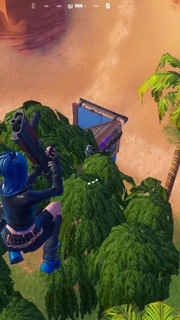 Bro is hiding in a tree #fortnitememes - YouTube