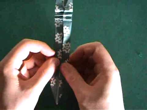 How to make an origami snake