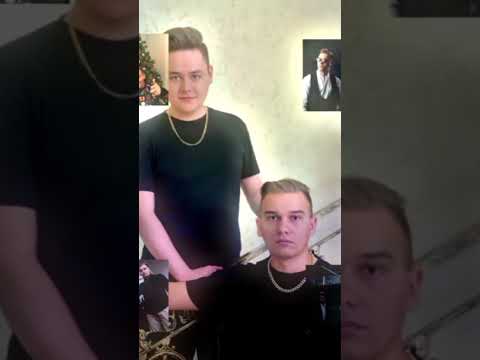 *Мама: ну рассказывай