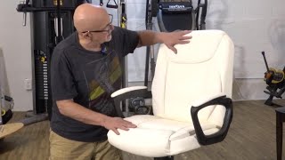 Classic Mid-Back Office Computer Desk Chair - Amazon Basics