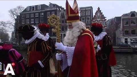 Van der Laan dankt Sinterklaas voor 'verdedigen kinderfeest'