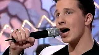 Janne Tulkki - Yksinäinen Pitkä Tie. Sov. Jari Puhakka Tuttu Juttu Show, Tv2