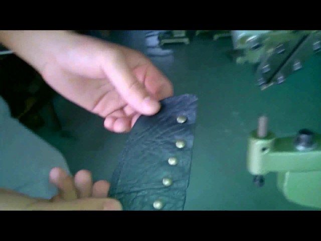 COPPER RIVET (HOW TO) - How to set a copper rivet in leather. 