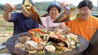 각종 조개와 새우, 두부로 시원하게 끓인 [[해물두부전골(Tofu hot pot with various seafoods)]] 요리&먹방!! - Mukbang eating show