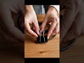 Gunakan klip penjepit untuk mengatur kabel pengisi daya #Shorts