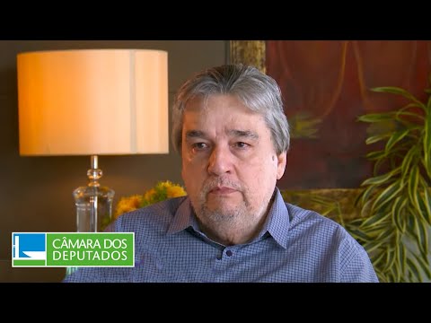 Fernando Milanez parabeniza a TV Câmara pelos 25 anos