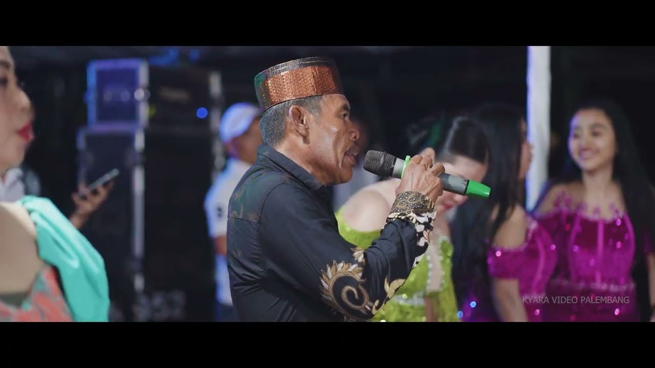 BINGKISAN LUKA - QUEEN 2005 MUSIC. LAGU TERAKHIR DARI AYAHANDA