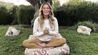 Watch Leann Rimes Be Still And Know video