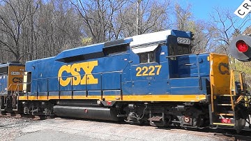 CSX Mixed Freight Train With Slug Set In Avalon