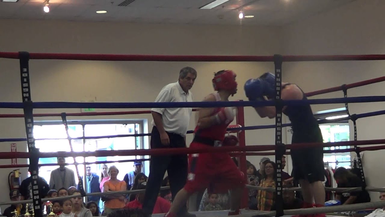 Boxing Club (my first fight) YouTube