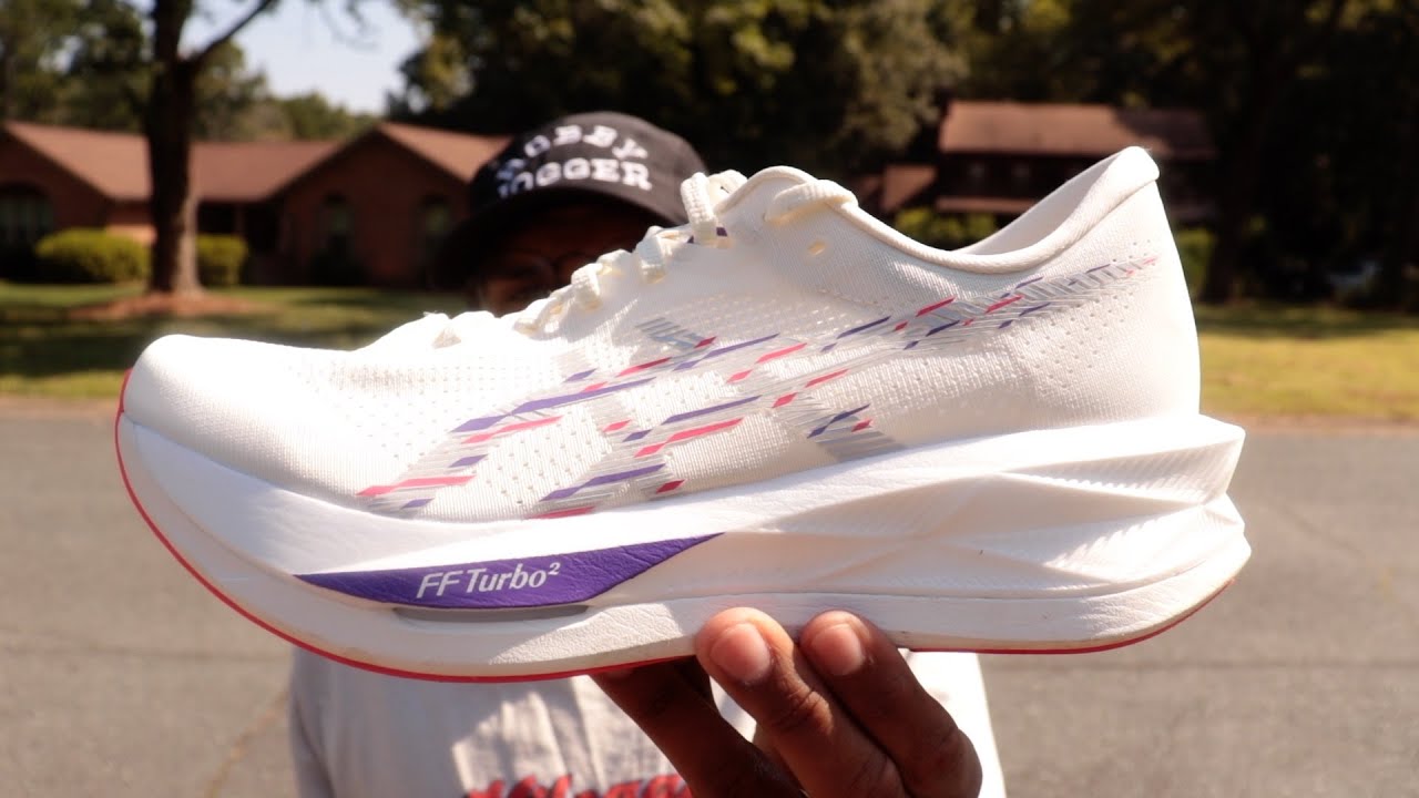 The Asics Sonicblast Is a Misunderstood Shoe