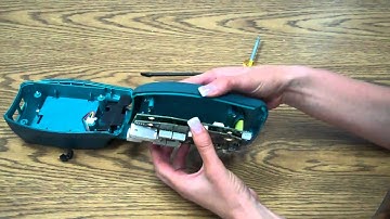 Removing SD card from the LanExpert 80