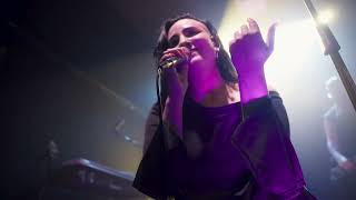 Binzatina - Moth (Live Bar de Rene)