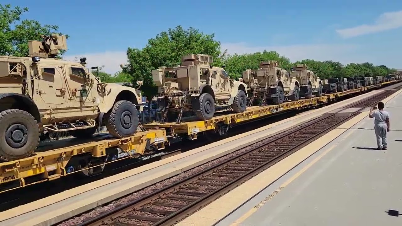 BNSF Military Train passing Fresno Ft: Horn Show. 5/18/25