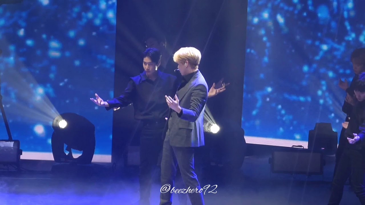 21092019 Kang Daniel (강다니엘) - Intro (Through the Night) @ Kang Daniel Fan Meeting: Color on Me in KL