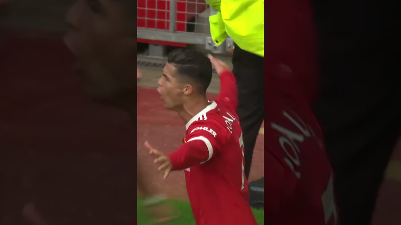 ¿TE ACORDABAS? Cristiano Ronaldo volvía al United con un doblete épico ante Newcastle | #Shorts