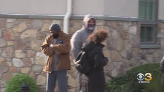 Voters In Delaware, Montgomery Counties Line Up To Vote On Election Day