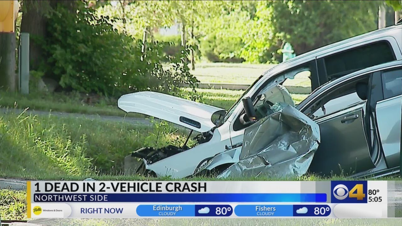 1 dead after crash on northwest side - YouTube