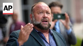 Alex Jones Keeps Infowars For Now After Sale To The Onion Is Rejected