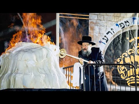 תיעוד מרחפן ומצלמה יחד: ל״ג בעומר תשפ׳ו בחצר הקודש באבוב 45-סיכום מיוחד ממעמד הדלקה