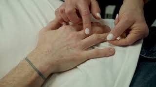 Healing Hands: Acupuncture Techniques for Hand and Finger Pain Relief