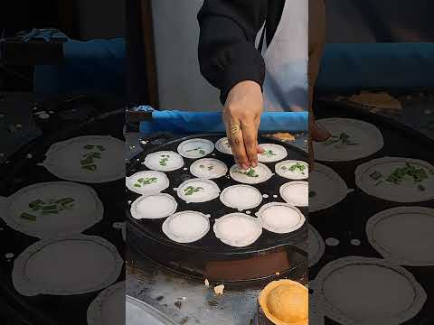 Thai Coconut Pancake : Kanom Krok : ขนมครก : Bangkok Thai Street Food #shorts