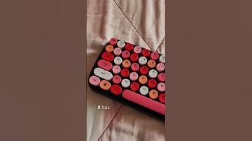 Retro Vintage Keyboard KeyBee