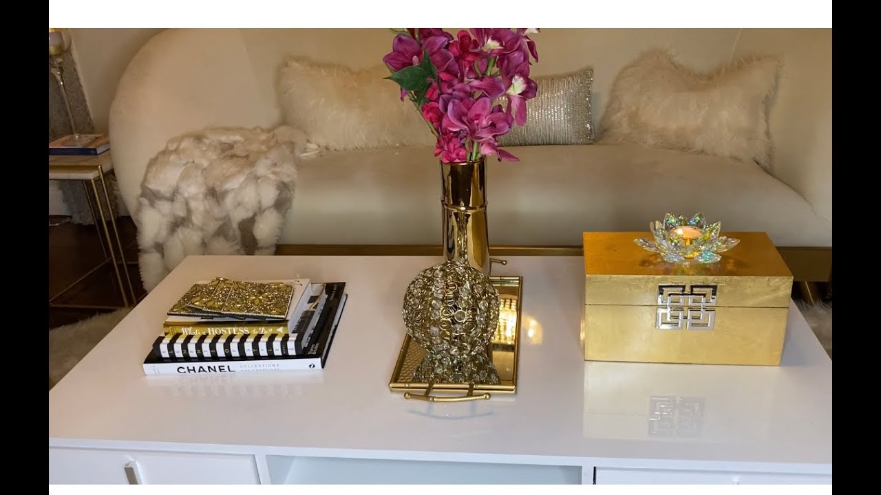 COFFEE TABLE STYLING IDEAS 2021 // How to Decorate a Coffee Table - YouTube
