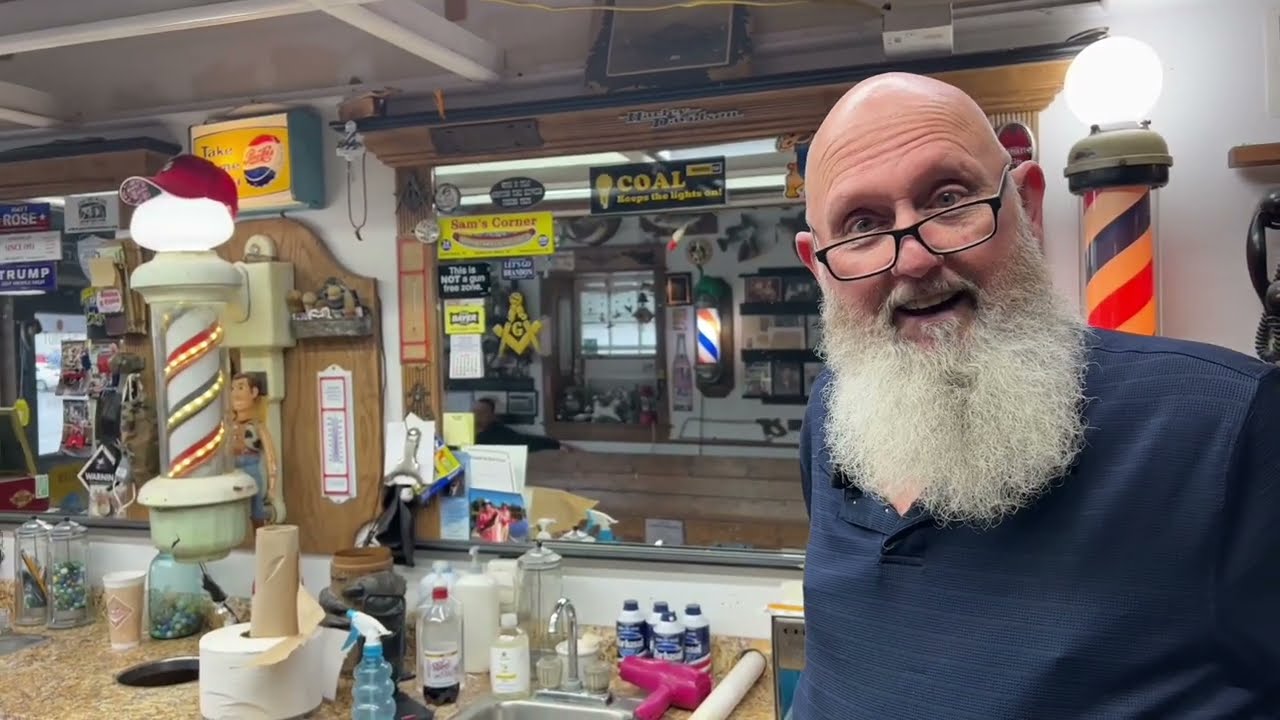 Last of the Old School American Barbershops Found in Tennessee: Come along with me I Need a Haircut
