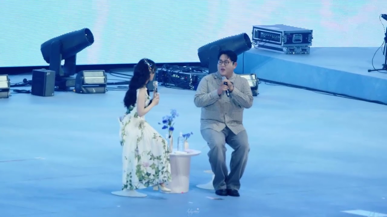 250914 아이유 - 바이,썸머 에잇 베스트 드레서  'You are my Celebrity'  IU FAN MEET - UP [Bye, Summer]  by holyarrow