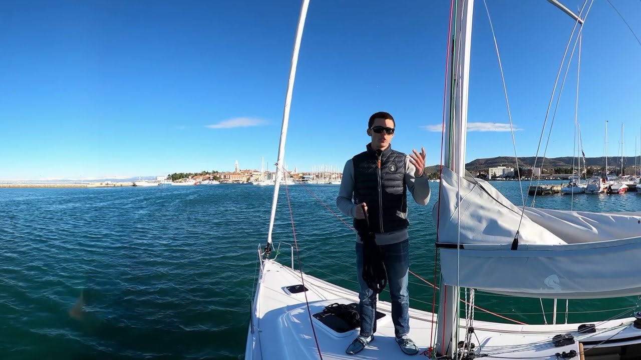 The New BENETEAU First 27: Guaranteed Freedom And Thrills - Join The Crew!