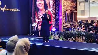 Download Lagu Reza Artamevia - Satu Yang Tak Bisa Lepas MP3 Download Lagu Reza Artamevia - Satu Yang Tak Bisa Lepas MP3
