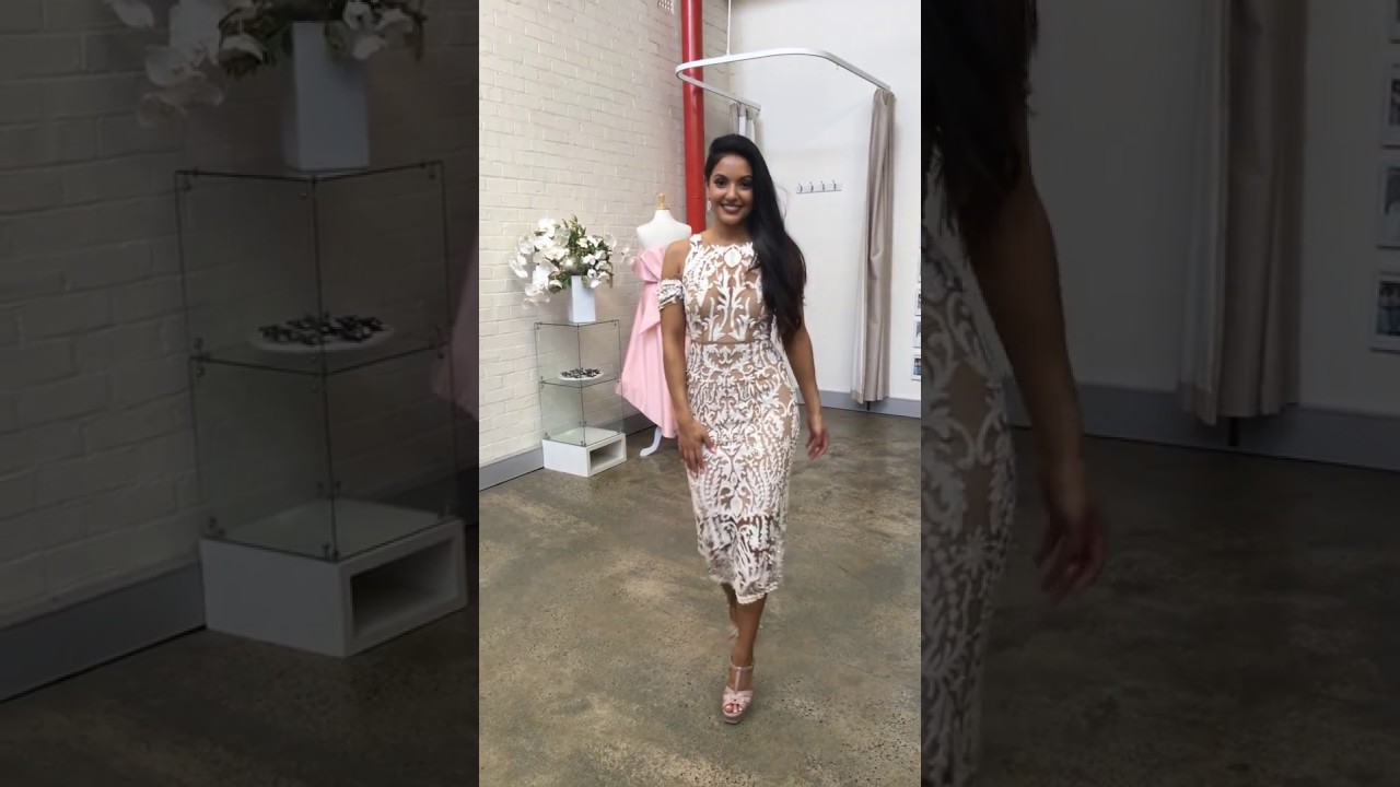 bridesmaids netflix Jasmine Dress