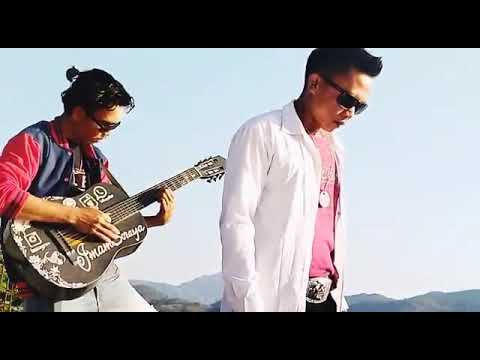 Dika Je Cover kain biru (Thomaz).