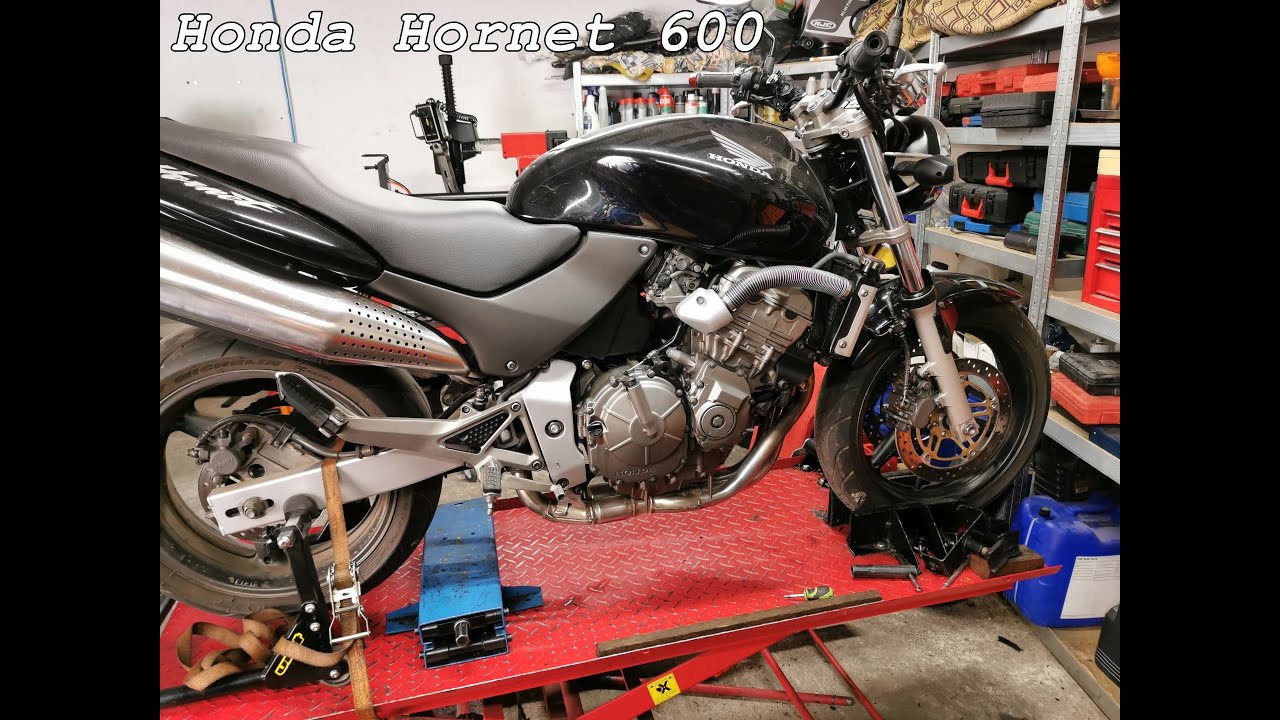 Honda Hornet 600, przegląd oraz wymiennik ciepła.