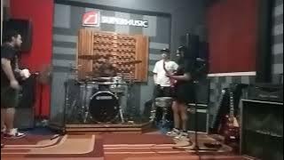 Radang Kelamin (Intro) live Sempitbanget 3