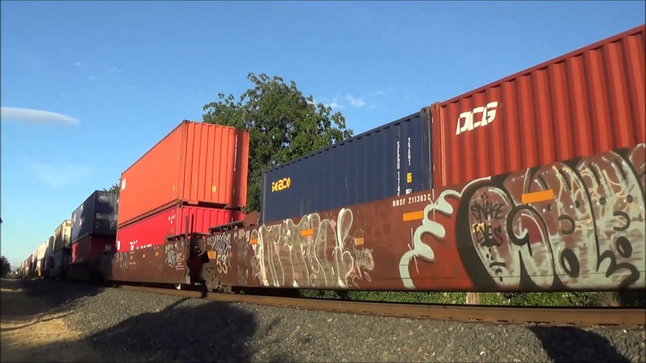 diesel cologne [HD] UP 8525 Leads the KMNOA through Pleasanton (07/27/14)