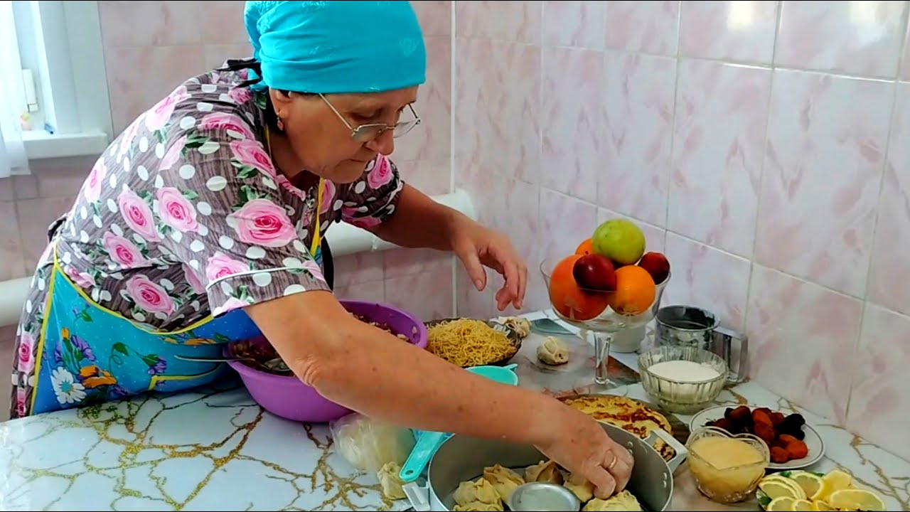 Повседневные домашние дела в сельской глубинке Татарстана